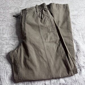 Unbranded Women’s High Waisted Wide Legged Olive Green Pants Sz S 100% Cotton